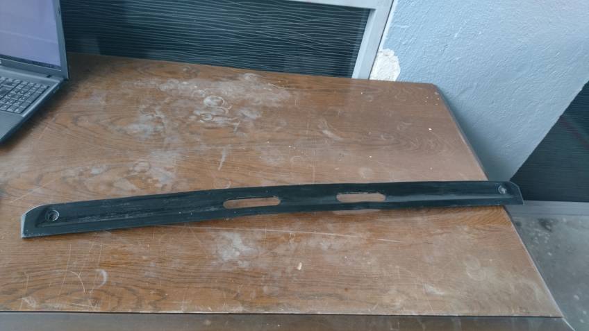 Mercedes 200 E Bagaj Çıtası 90 Model