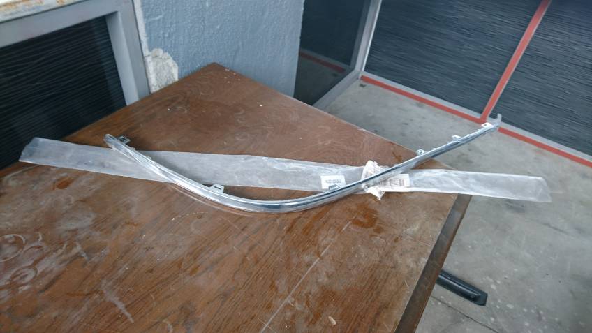 Volkswagen Passat Arka Tampon Nikelajı Sol 2006