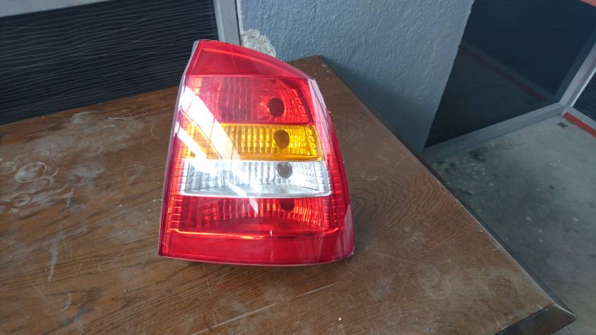 Opel Astra 99_2000 Sağ Stop