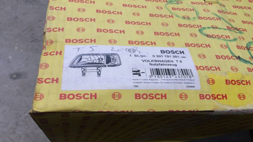 Volkswagen Transporter T5 2003 Sonrası Sol Far Orjinal