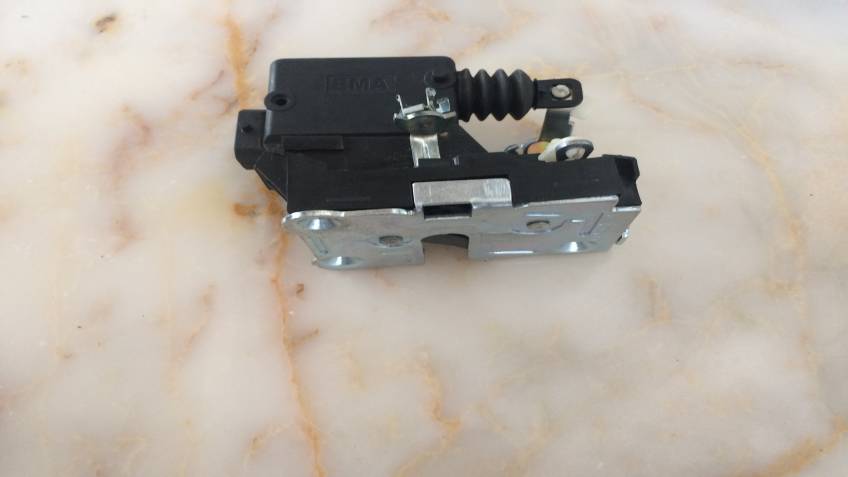 R19 SOL ARKA  KAPI KİLİDİ