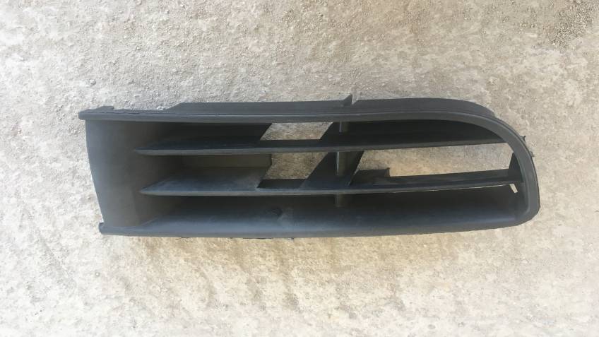 VOLKSWAGEN POLO 02-05 SİS KAPAĞI DELİKSİZ SOL