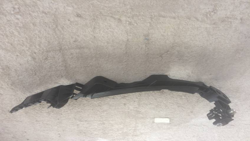 VOLKSWAGEN POLO 09- ÖN FAR TAMPON BRAKETİ SOL