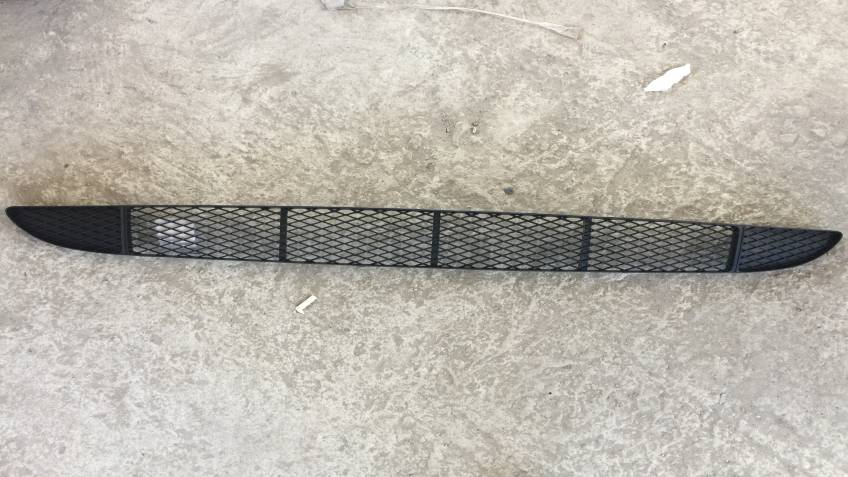 FORD FOCUS 98 ÖN TAMPON PANJURU