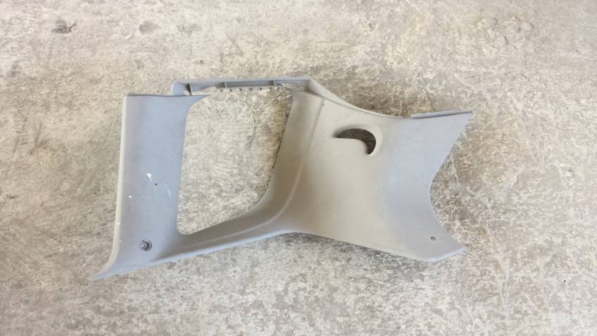 FORD FİESTA 2002- ARKA KELEBEK CAM İÇ PLASTİĞİ SOL