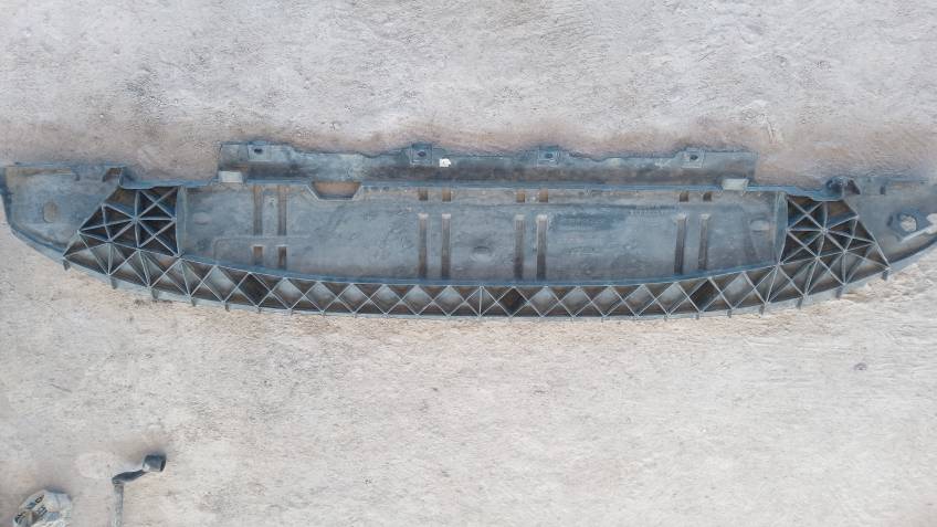 FIAT KANGO III MAKYAJLI KASA TAMPON ALT KORUMA PLASTİĞİ ÇIKMA