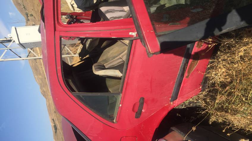 MERCEDES C200 SAĞ ARKA KAPI