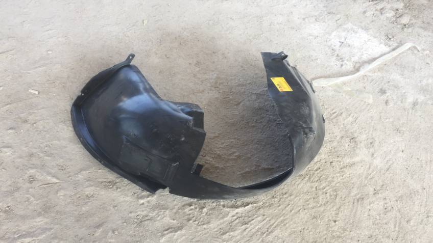 FIAT LİNEA 2007- SOL ÖN ÇAMURLUK DAVLUMBAZI