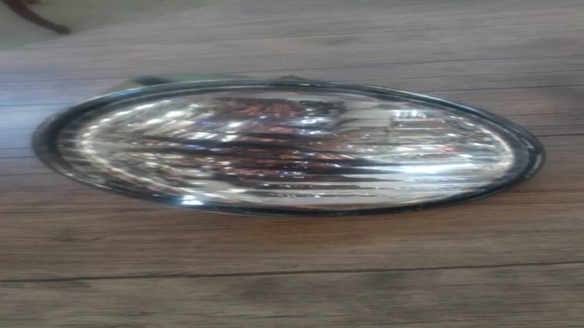 COROLLA AE111 99-00 ÖN SİNYAL SOL BEYAZ YUVARLAK