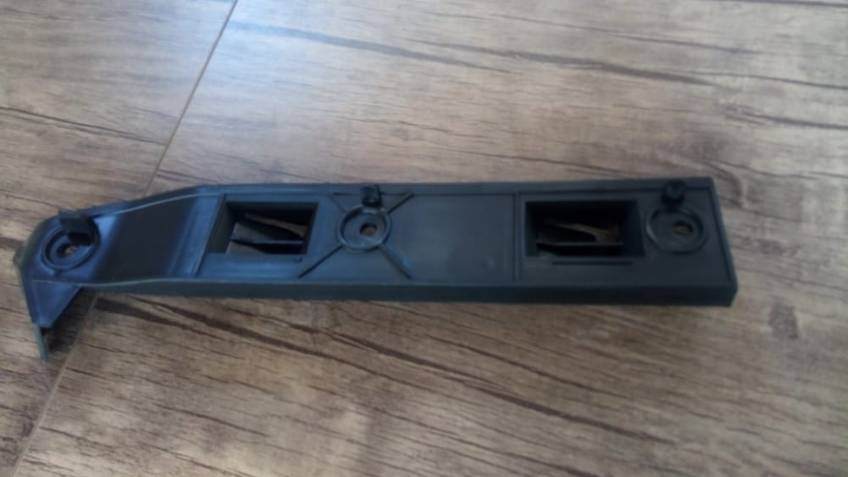 VOLKSWAGEN BORA 99-05 ÖN TAMPON İÇ BAĞLANTI BRAKETİ SOL