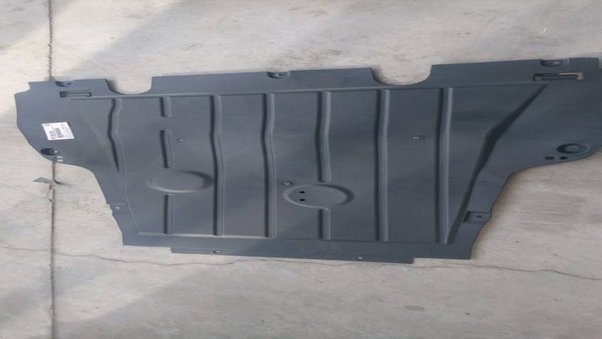 CLIO MOTOR ALT KORUMA PLASTİĞİ 2012