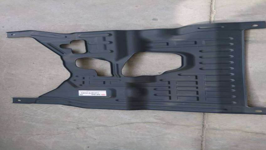 LINEA MOTOR ALT KORUMA PLASTİĞİ 2007